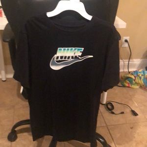 Mens Nike Tee